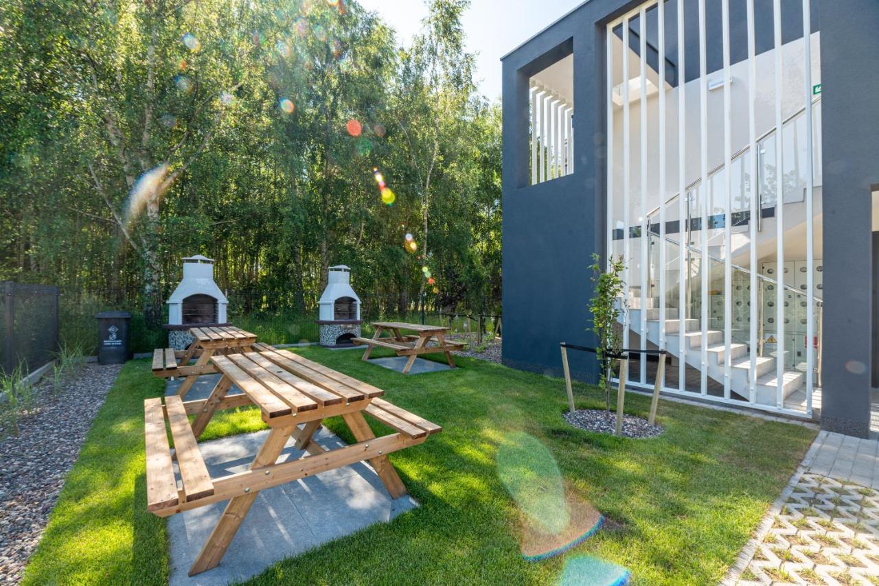 Apartamenty Sun Seasons 24 - Zaciszna Niechorze Exterior foto